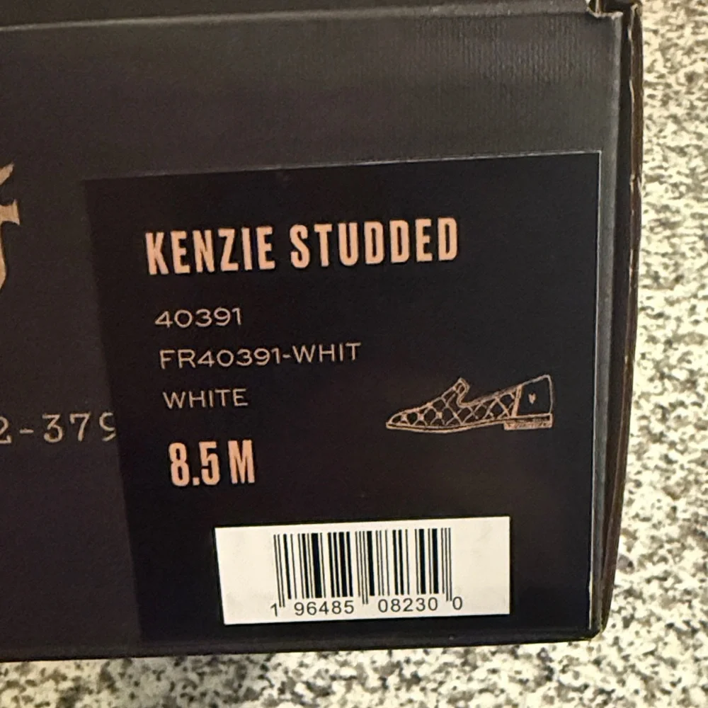 NIB Frye Kenzie Studded White Leather Loafers - 8.5